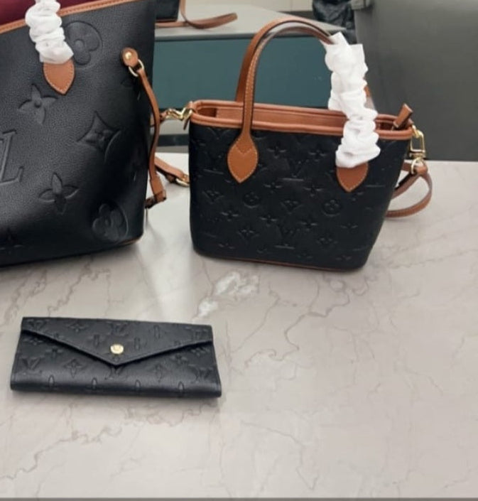 Black large Monogram Tote w/ pouch