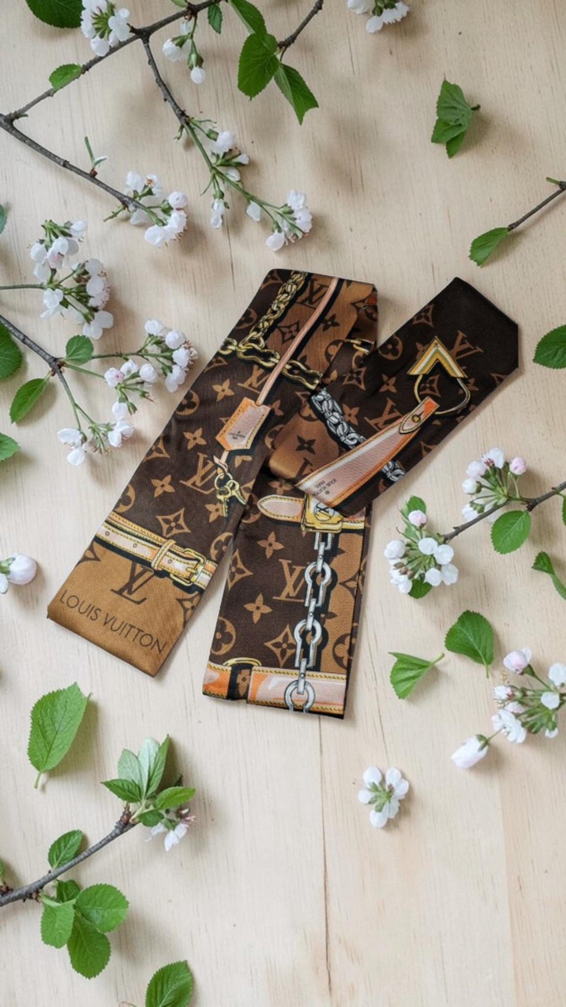 Louis Vuitton logo Bag Scarf Hair Accessory Tagged 100% Silk