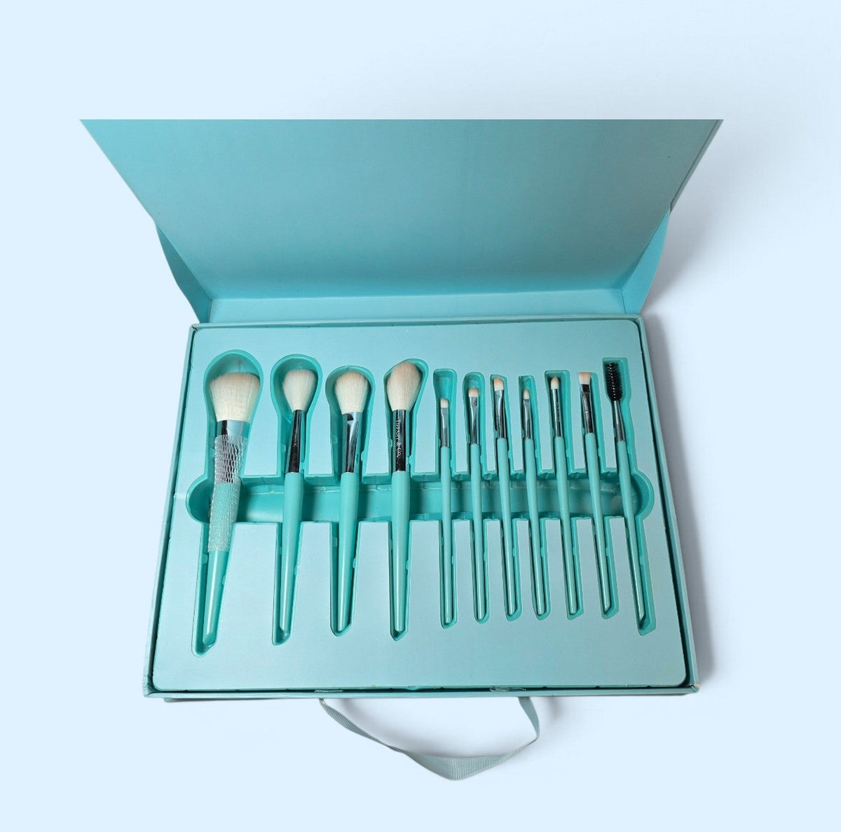 T&C Makeup Brush Gift Set New With Box