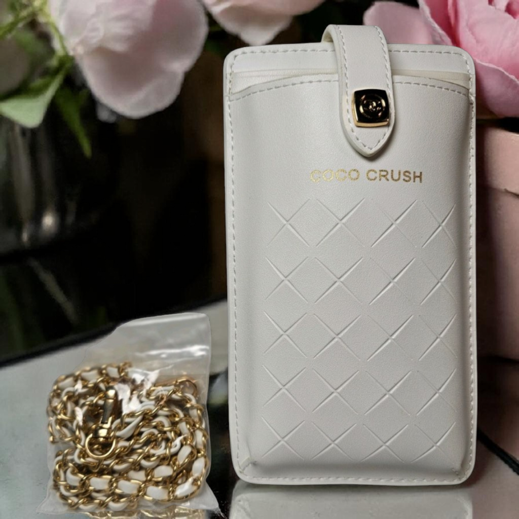 CHANEL COCO CRUSH White Quilted Leather Crossbody Phone case w/ Matching chain strap