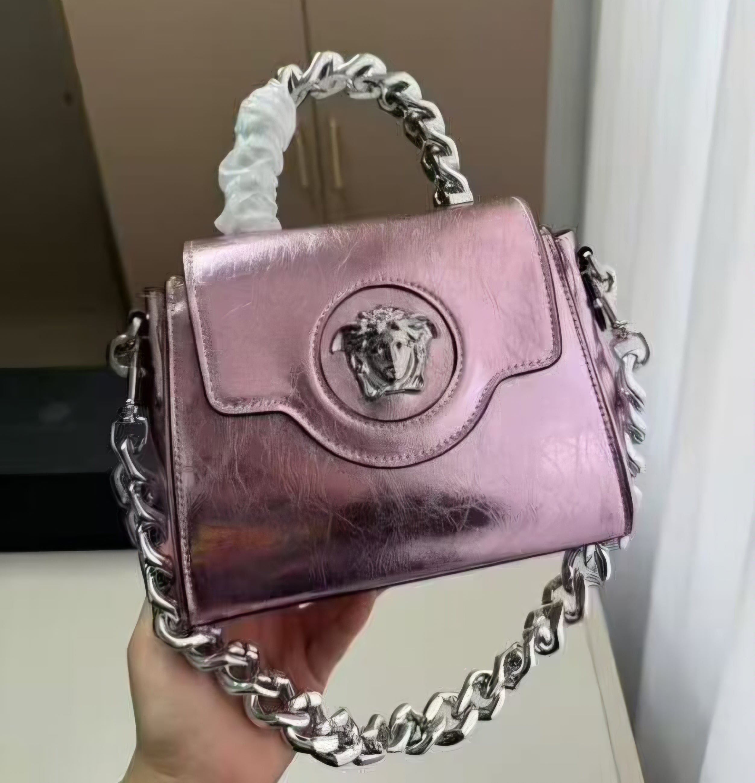 Verse Pink Elegant Medusa Logo Evening Bag