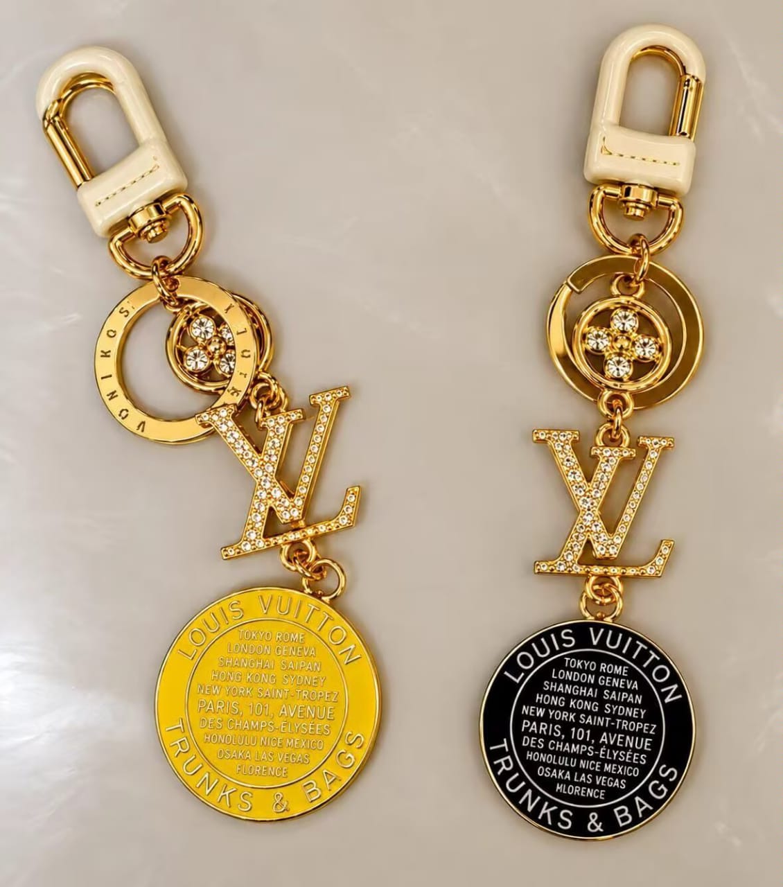 L logo Bag Charm/ Keyring