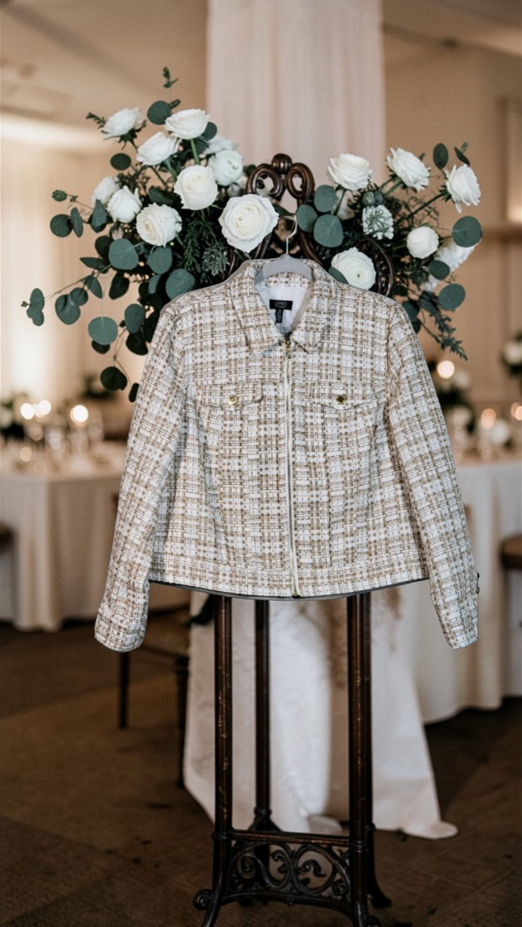 Jones New York White Tweed Jacket Size L