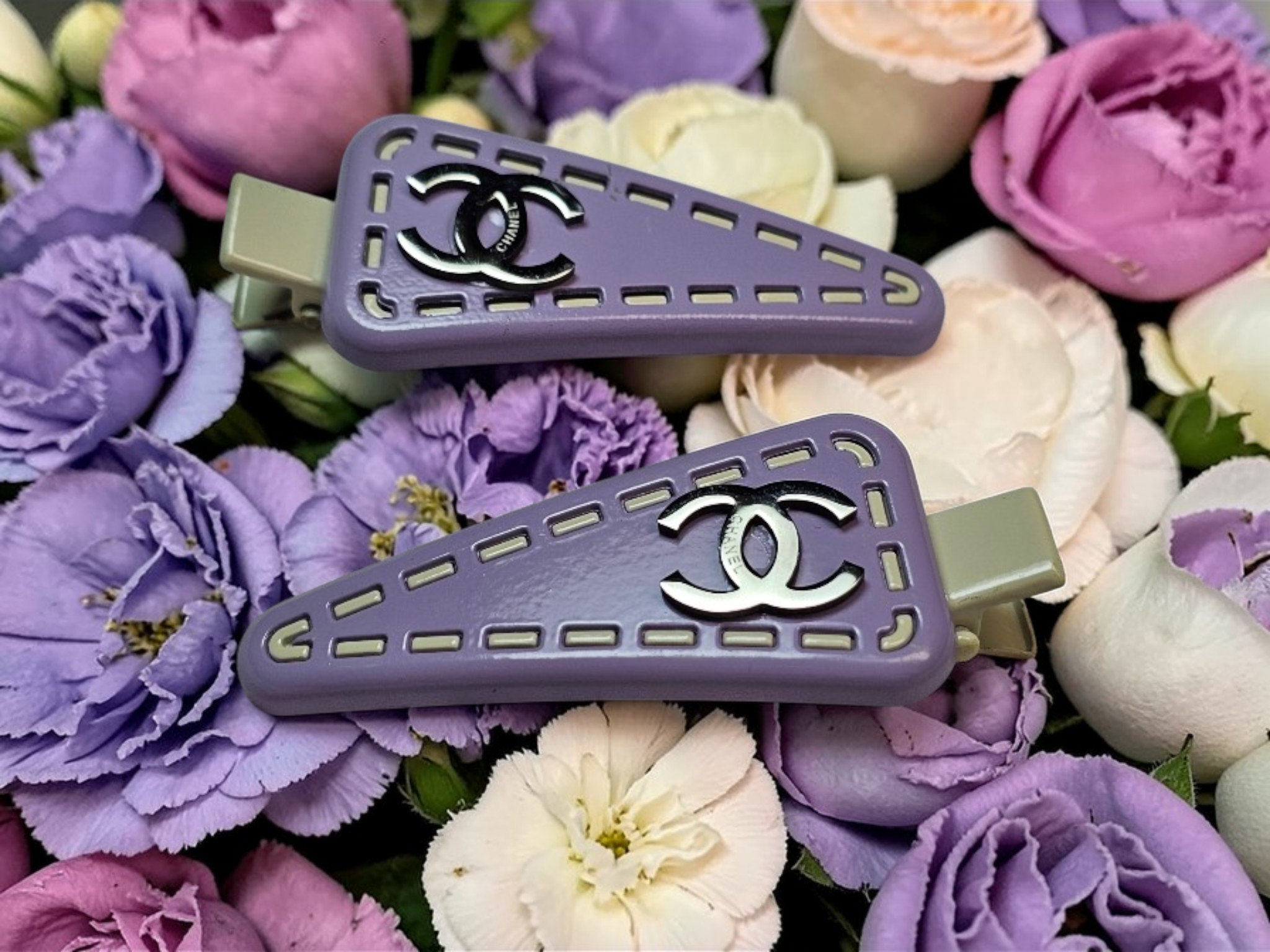 Chanel logo charm Hair Clips Purple and Silver