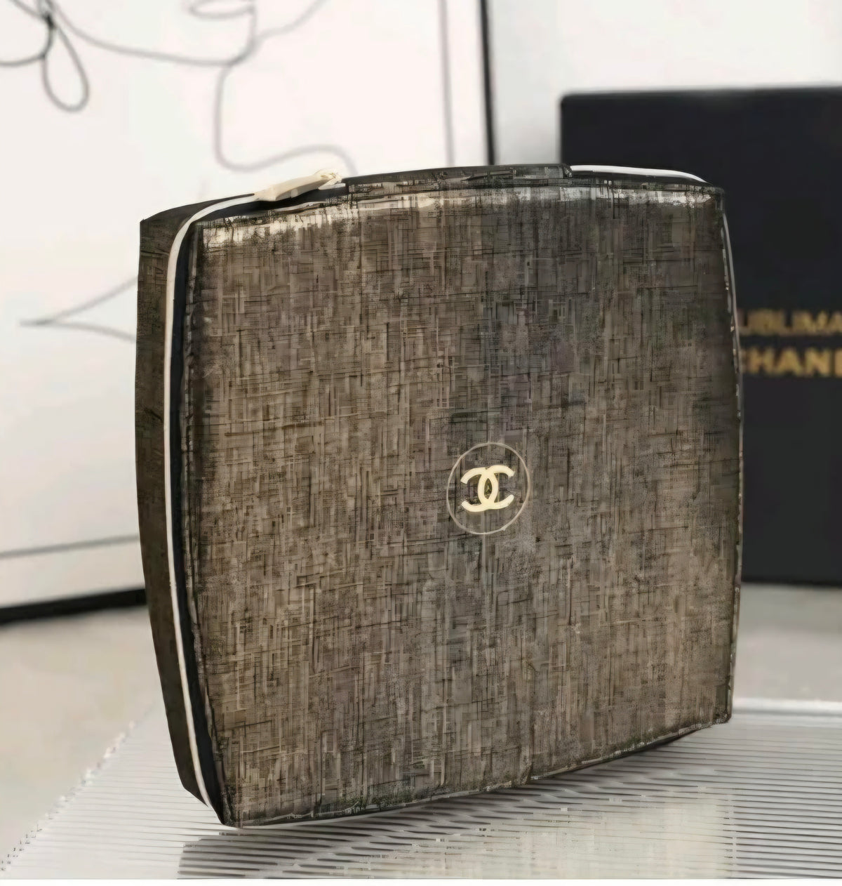 CHANEL Sublimage Makeup Case Black Gold