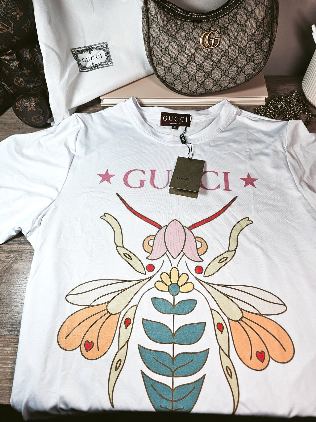 GG Logo Summer Bee 🐝 Tee Size XL