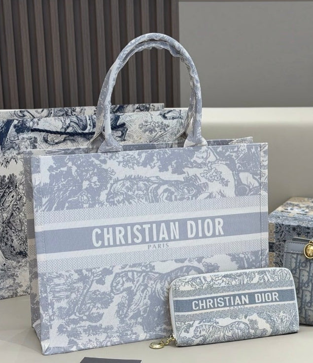 Gray CD Logo 2 piece Tote and Wallet Set