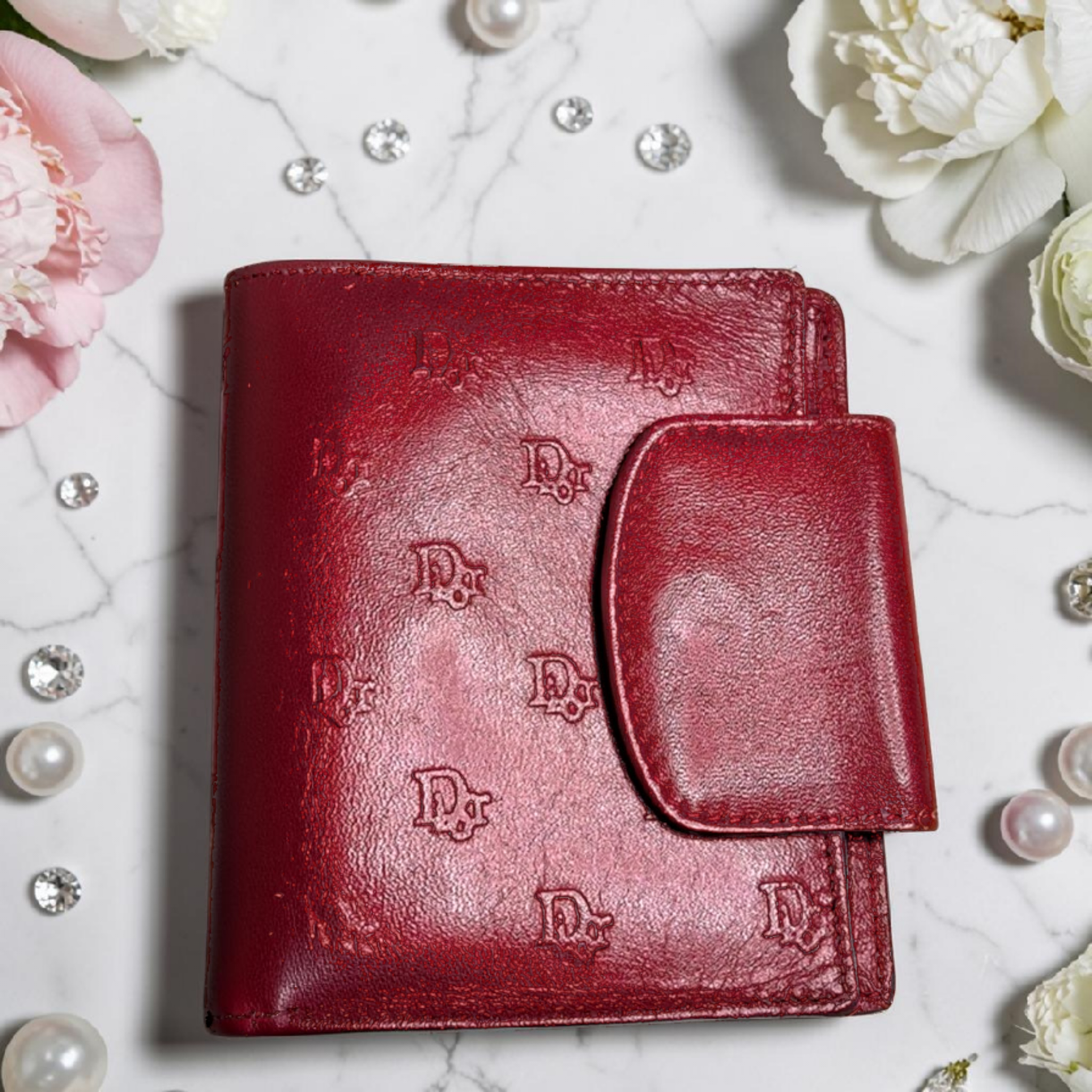 Boutique Red Leather Trifold Short Wallet — Like New