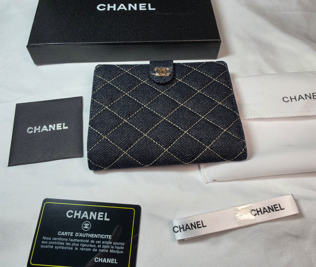 C Logo Black Large Case Wallet with Contrast Stitching