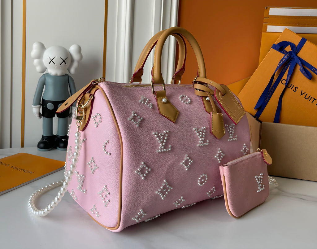 L Logo Pearls Bag