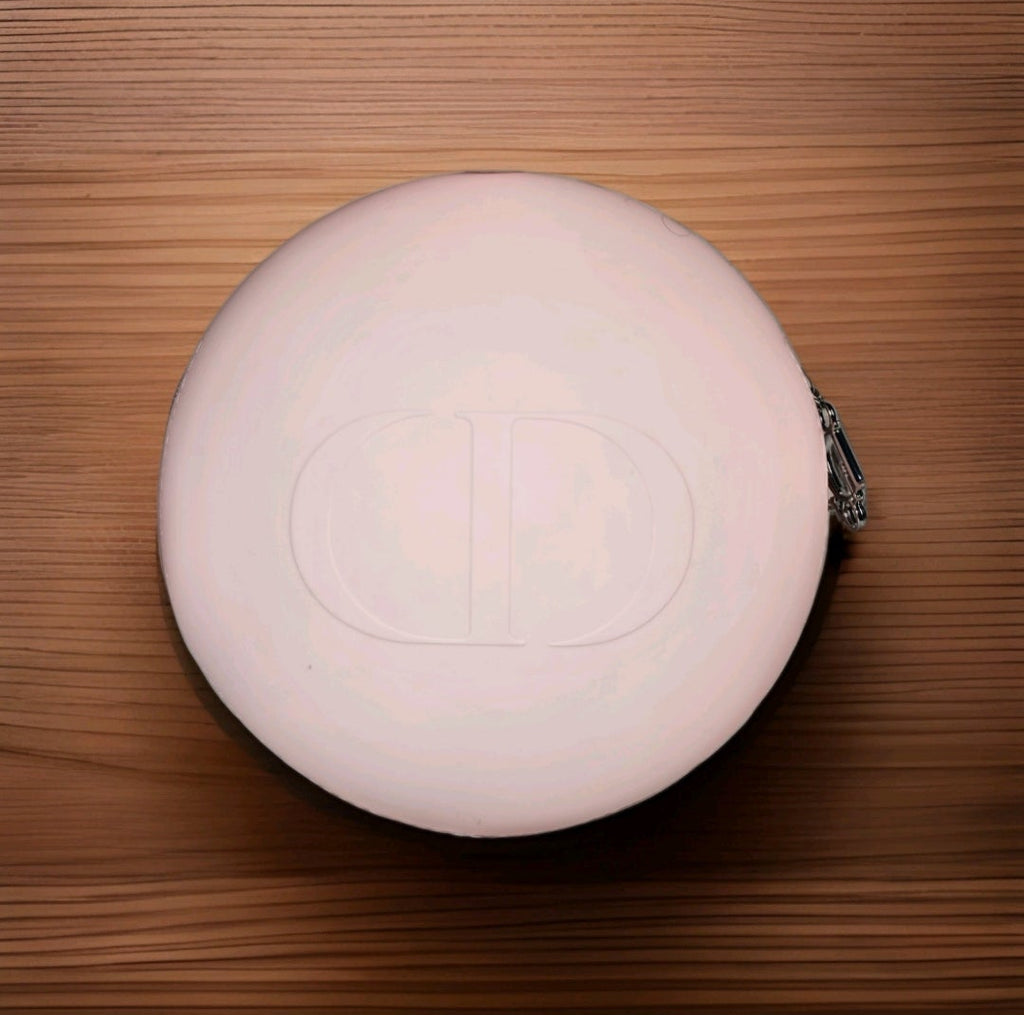 Dior Beautè Pink Round Silicone Beauty Case logo zipper pull