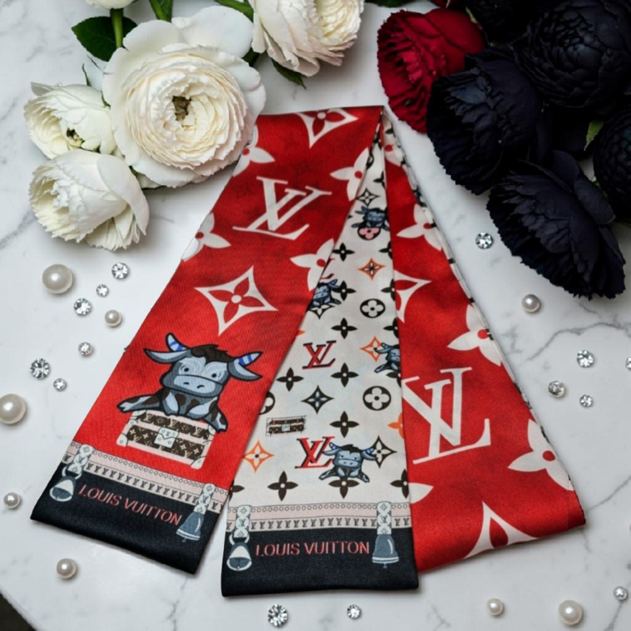 Red and white Bull Bag Scarf Hair accessory Tagged 100% Silk