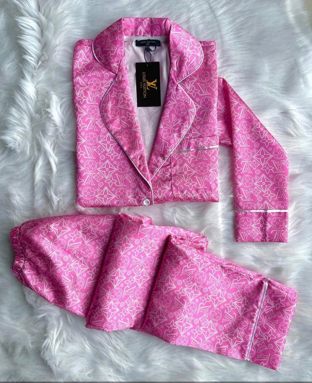 Pink L Monogram Abstract logo PJ set