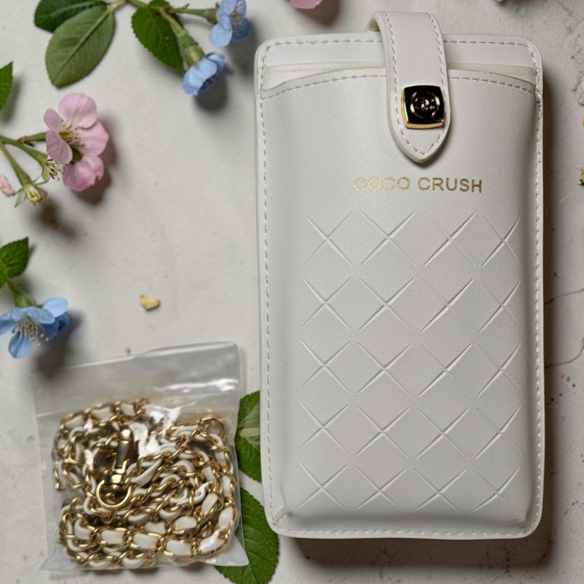 Chanel COCO CRUSH White Quilted Leather Crossbody Phone case w/ Matching chain strap