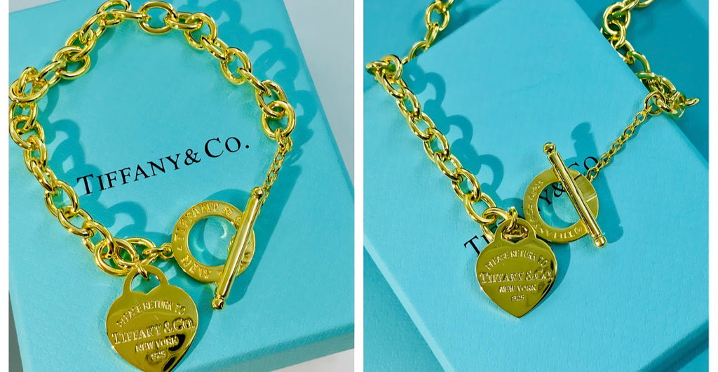 T&C Heart Logo Toggle Close Charm Bracelet Gold
