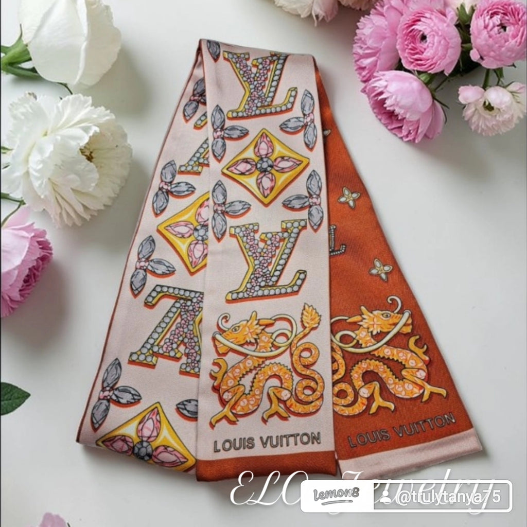 Louis logo Dragon Bag scarf Hair Accessory Tagged 100% Silk