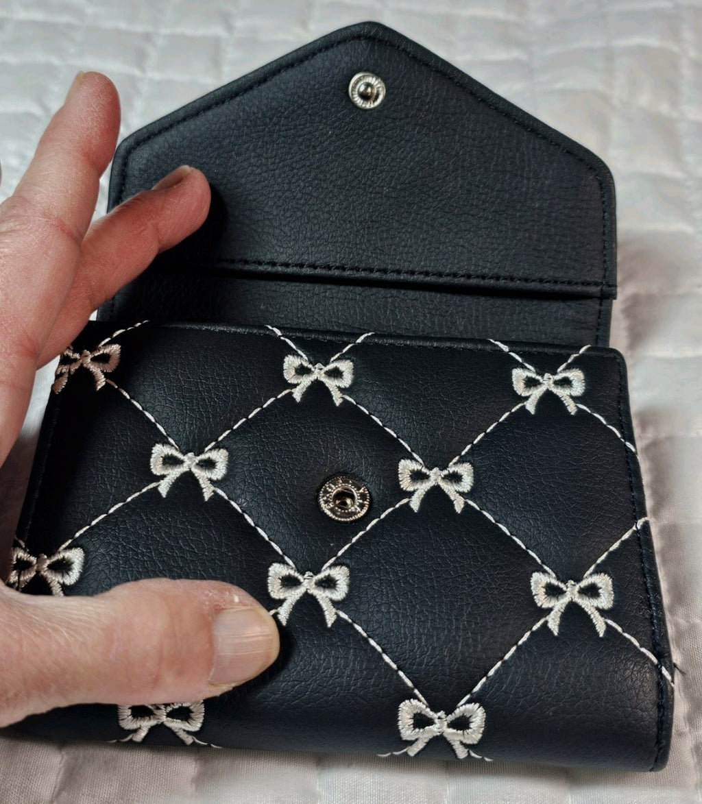 Betsey Johnson Short Wallet Black Bow New