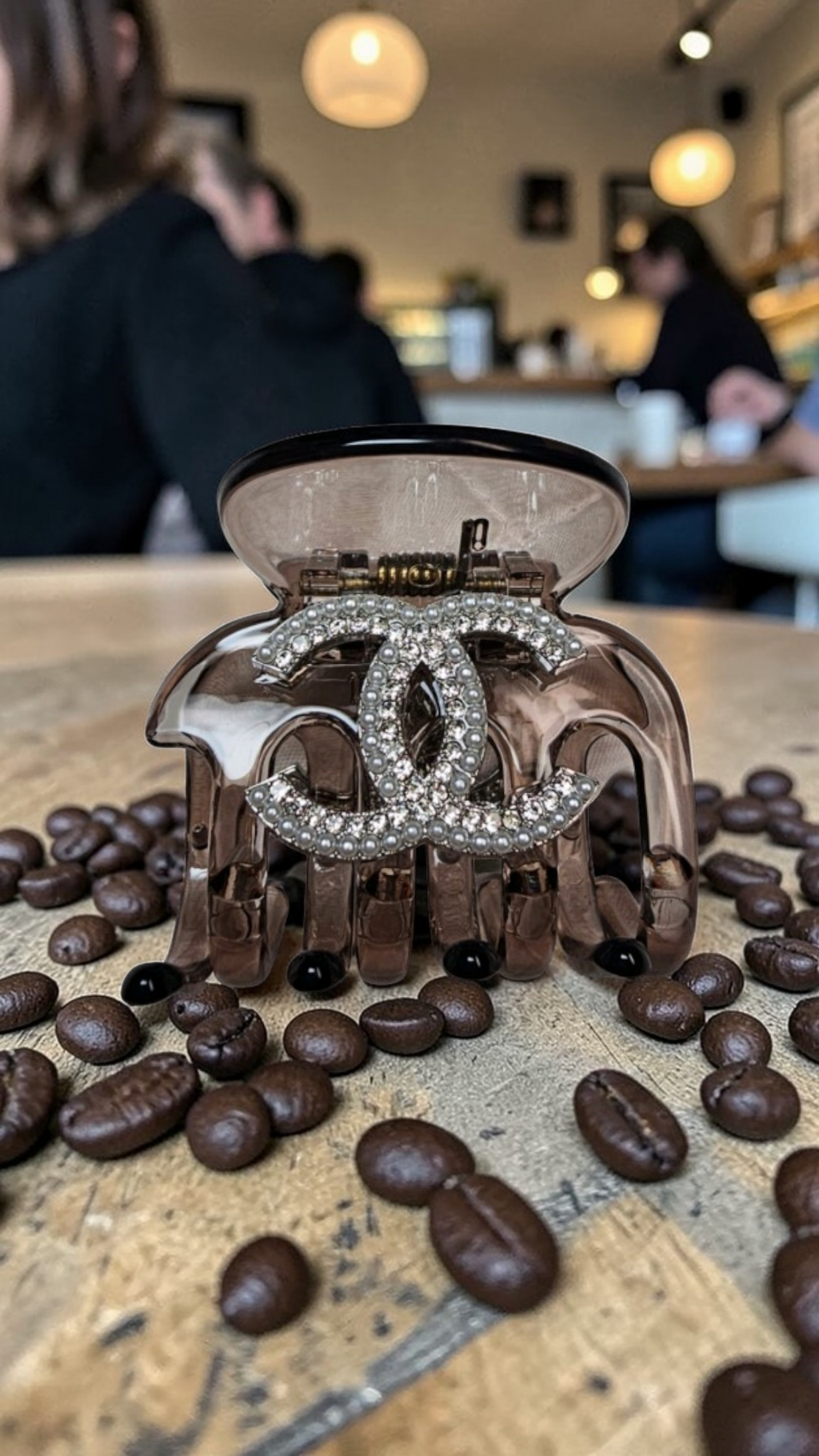 CC Logo small claw clip brown mocha