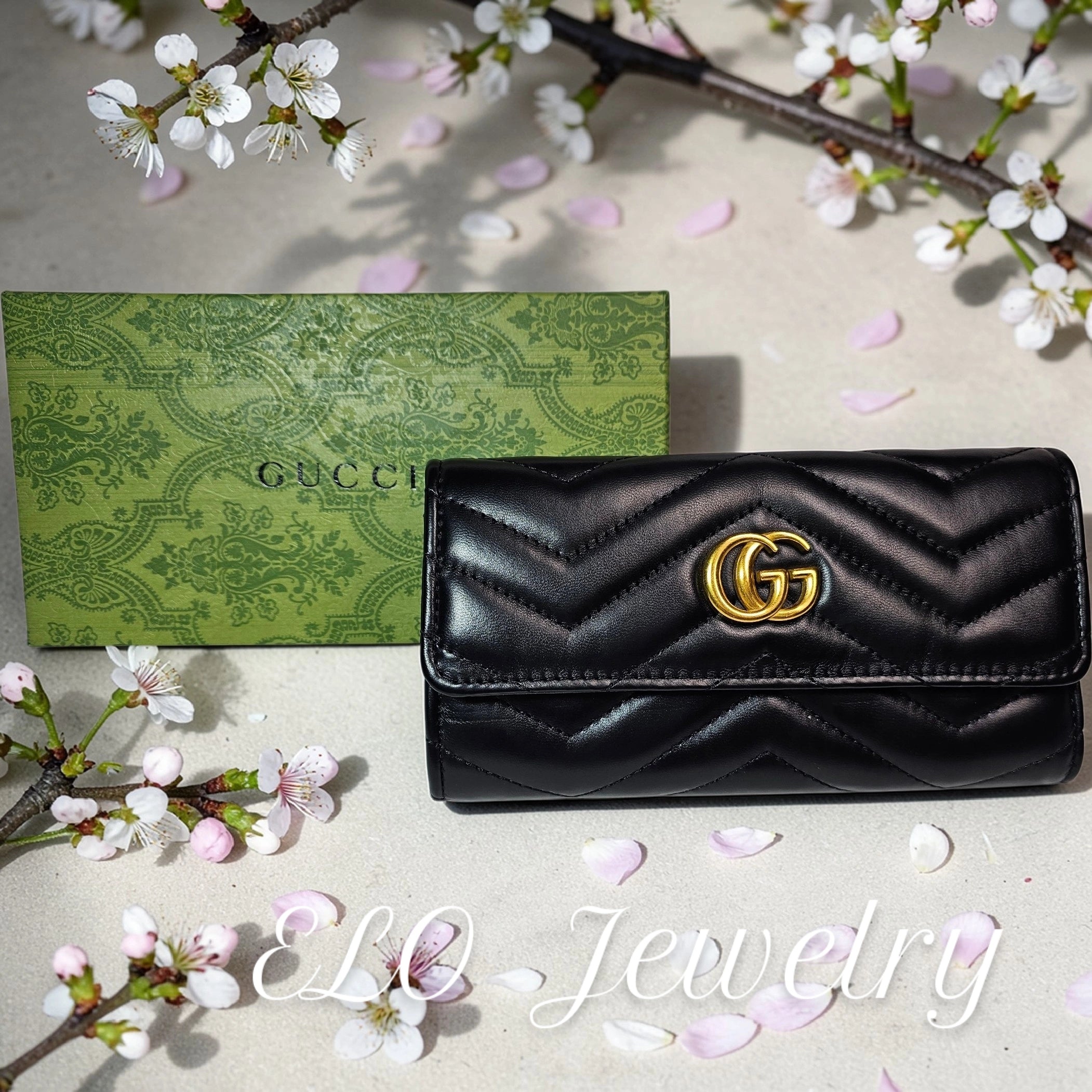 Boutique GG Leather Long Wallet w/ Gold hardware and gift box