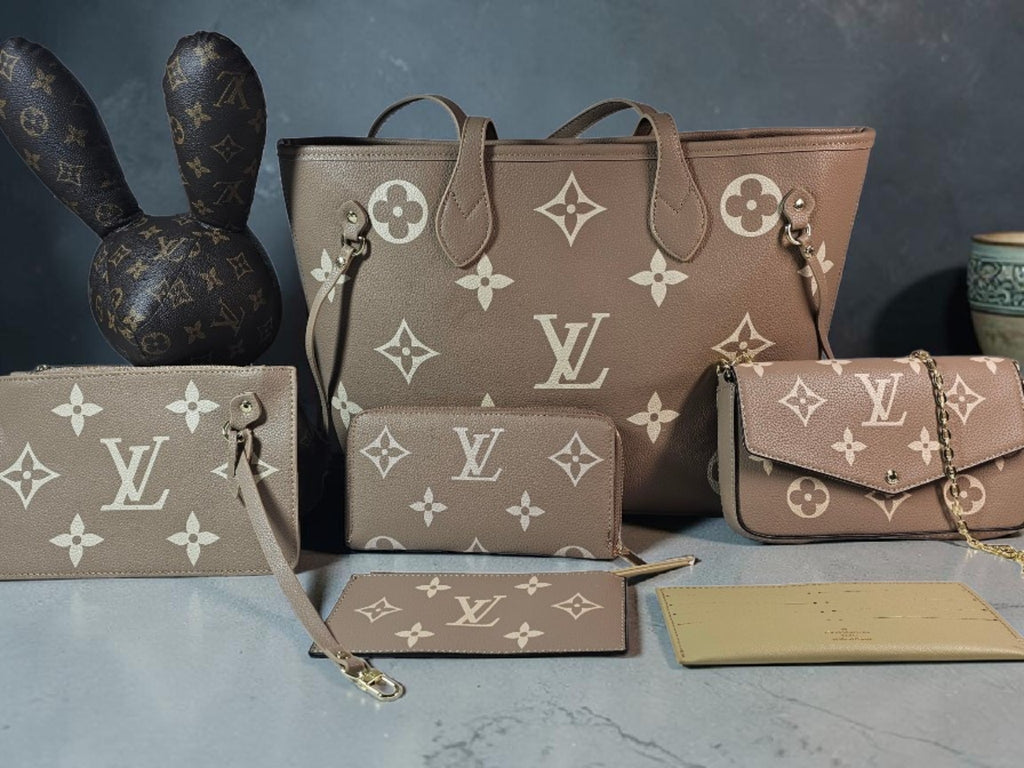 Tan Logo Large Never Full Tote Bag Set full set