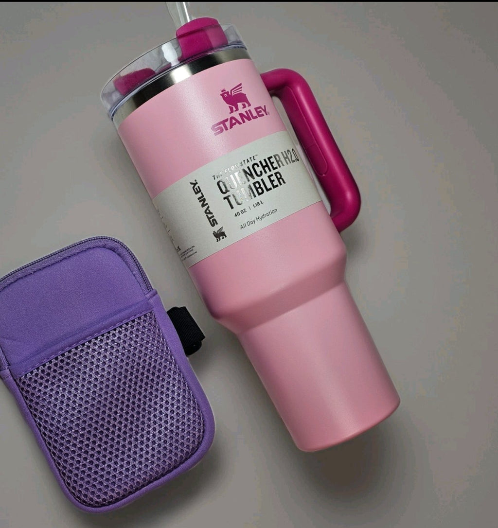 Stanley 40 oz The Quencher Tumbler in Pink with Bonus Accessory pouch NWT