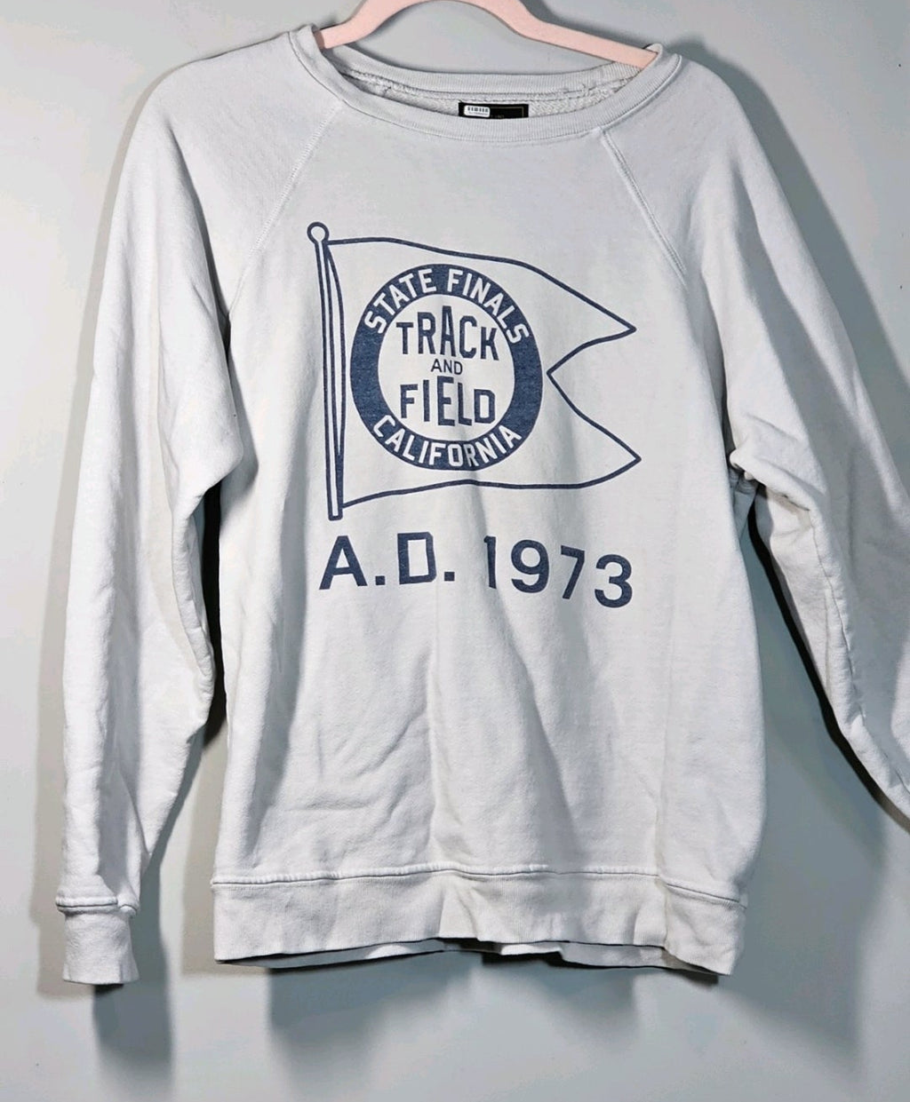 Retro Brand sweatshirt Size US Small