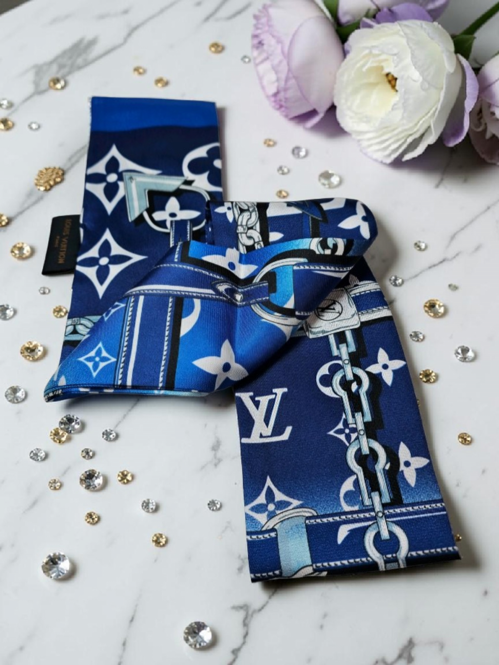 Louis Logo Bag scarf Hair Accessory Tagged 100% Silk Blue