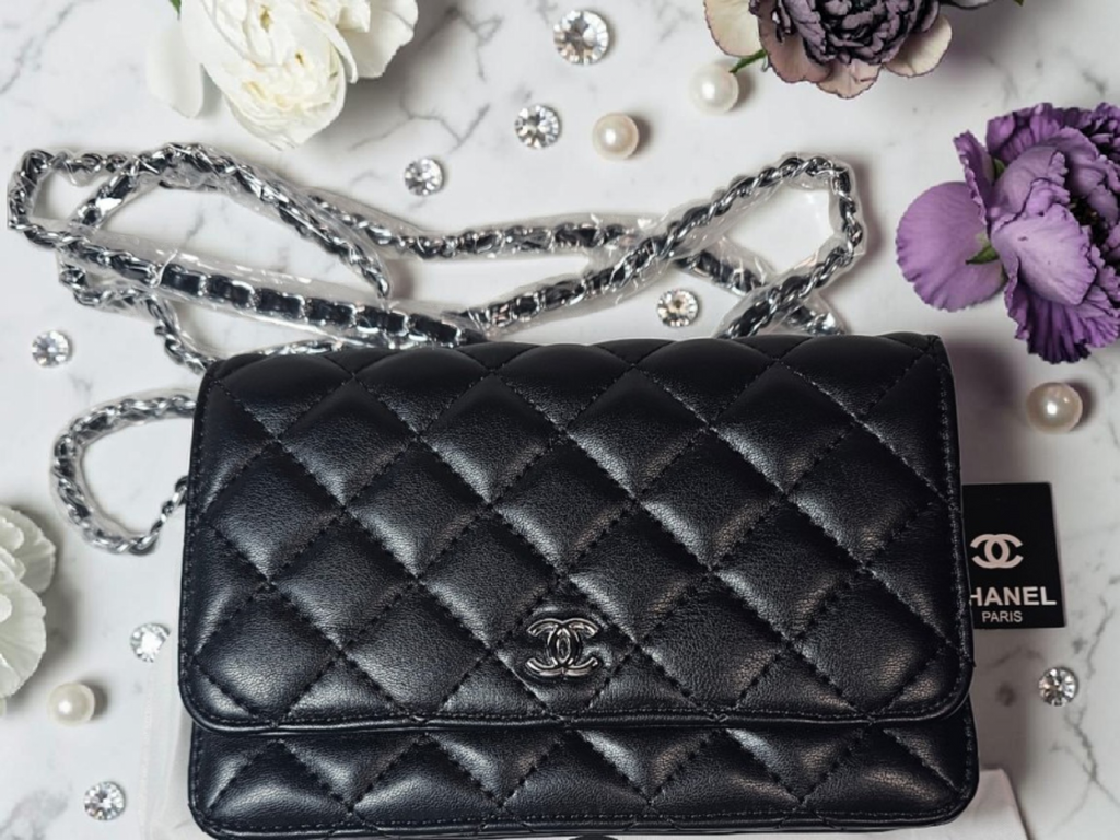 CC logo Black Single Flap Leather Crossbody w/ Silver hardware NWT