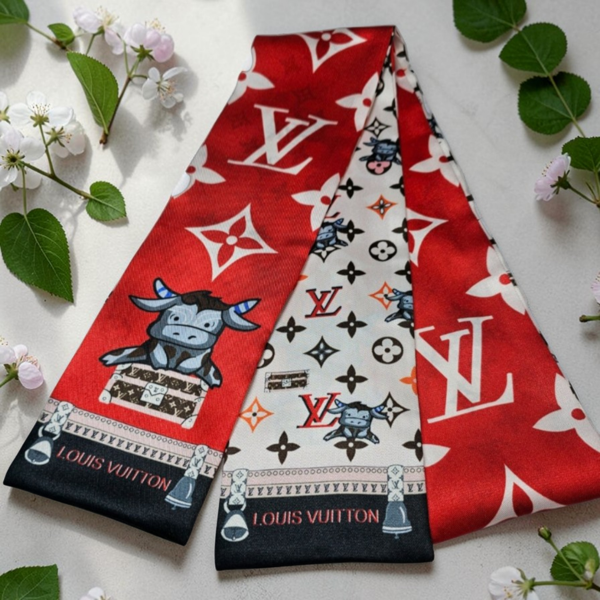 Louis Vuitton Labeled Bag Scarf Hair accessory Tagged 100% Silk